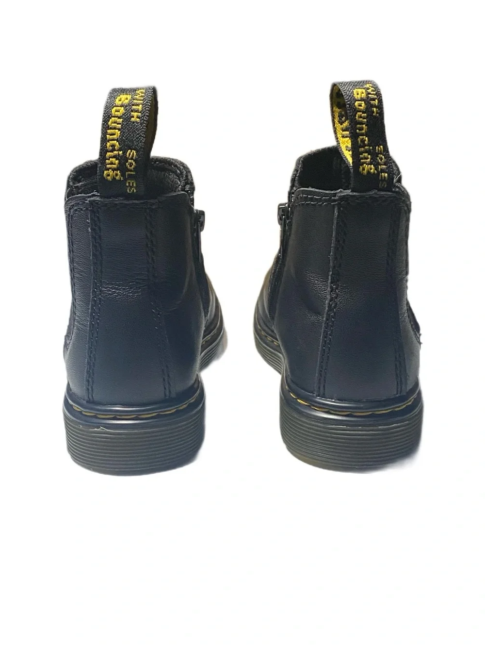 NWT Dr. Martens Kids Black Leather Pull On Boots With Inside Zipper 1460T Size 1